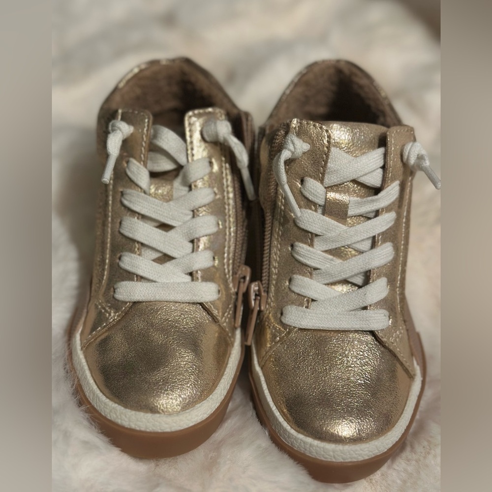 NEW Girl’s Dolce Vita PYPPA Sneaker - Toddler Size 11 - Rose Gold